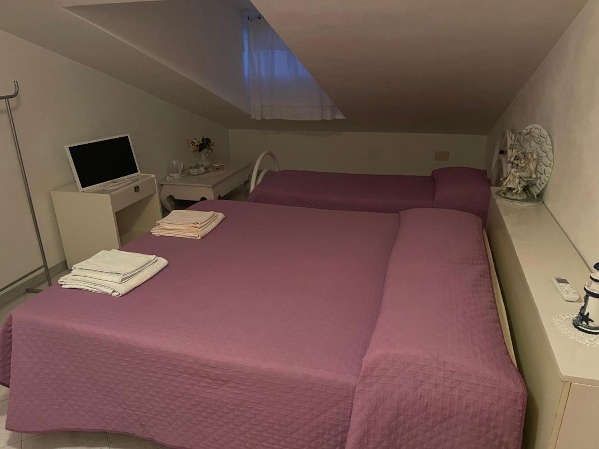 Bed and Breakfast La Mansarda Biancareddu Экстерьер фото